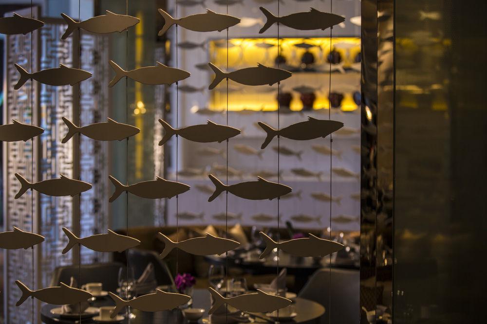 Renaissance Shanghai Caohejing Hotel Екстериор снимка