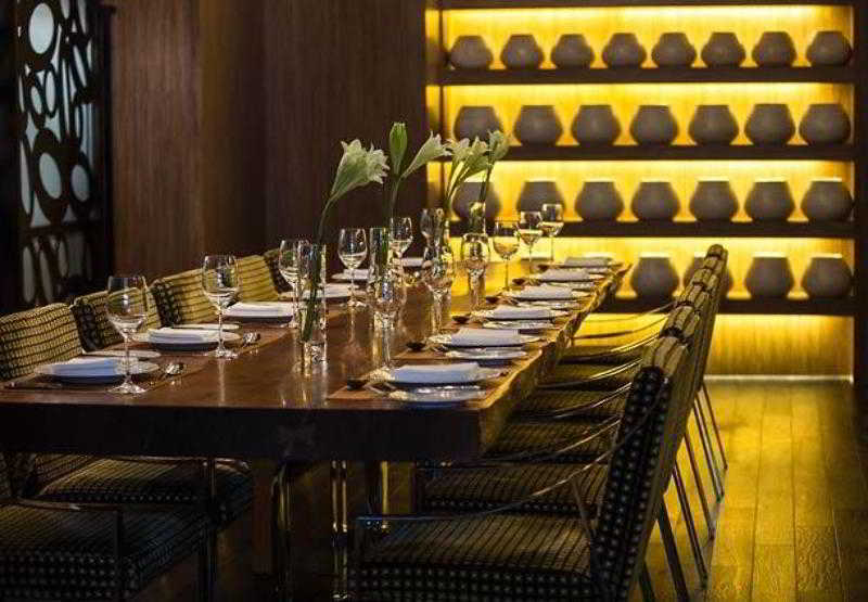 Renaissance Shanghai Caohejing Hotel Ресторант снимка
