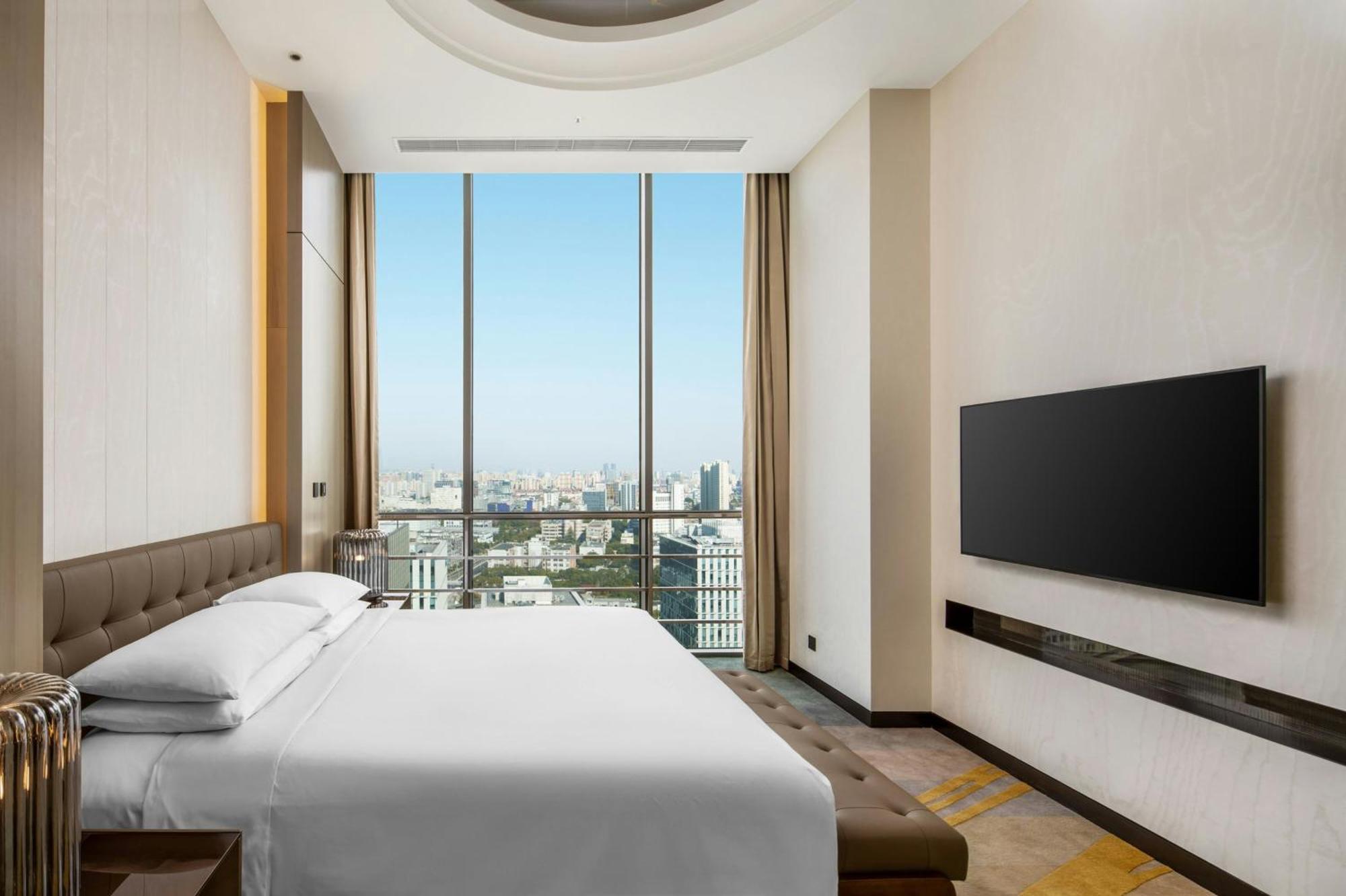 Renaissance Shanghai Caohejing Hotel Екстериор снимка