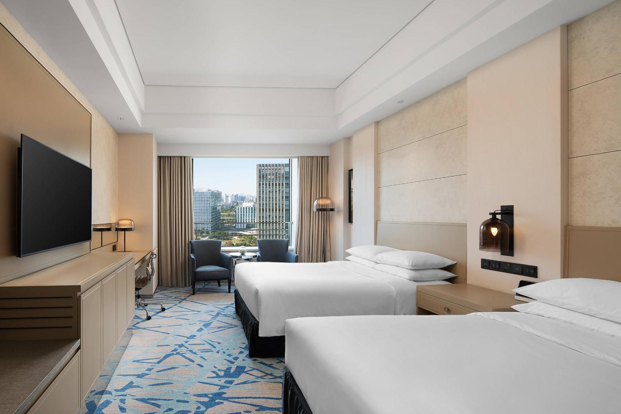 Renaissance Shanghai Caohejing Hotel Екстериор снимка