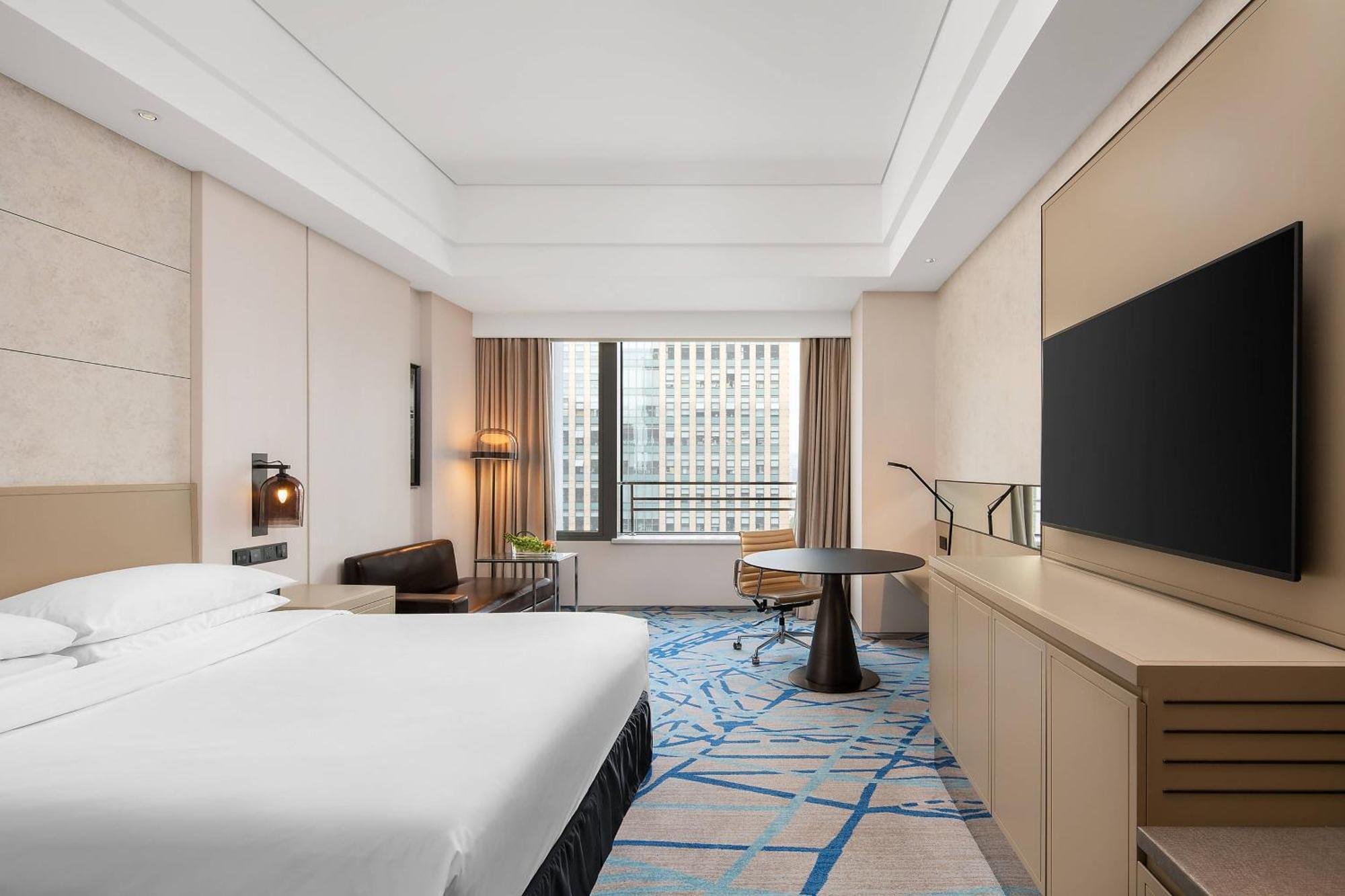Renaissance Shanghai Caohejing Hotel Екстериор снимка